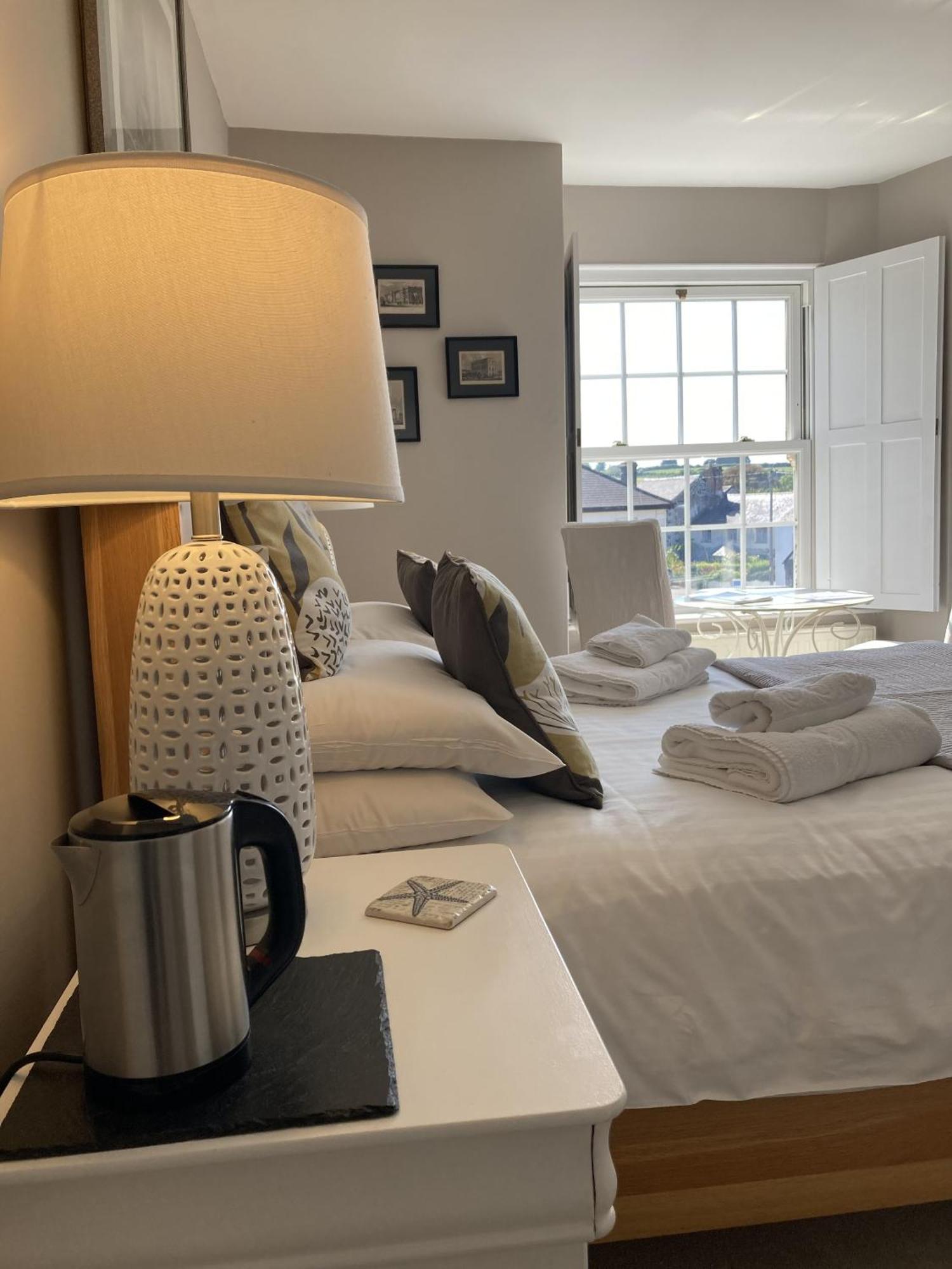 Old Temperance House Bed and Breakfast Saint Keverne Kamer foto