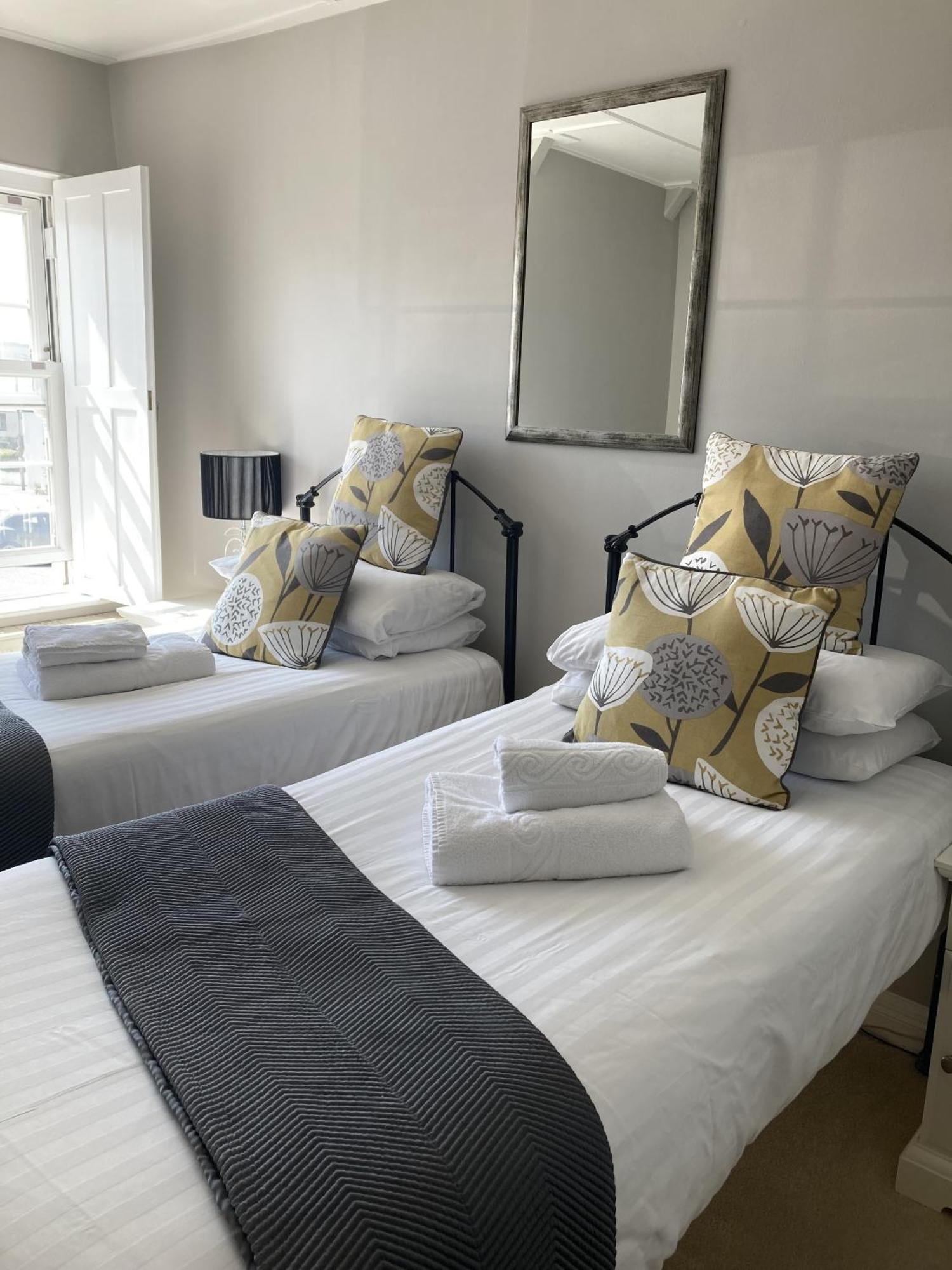 Old Temperance House Bed and Breakfast Saint Keverne Kamer foto